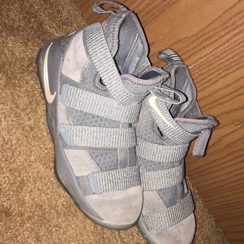 Gray Lebron solider 11’s